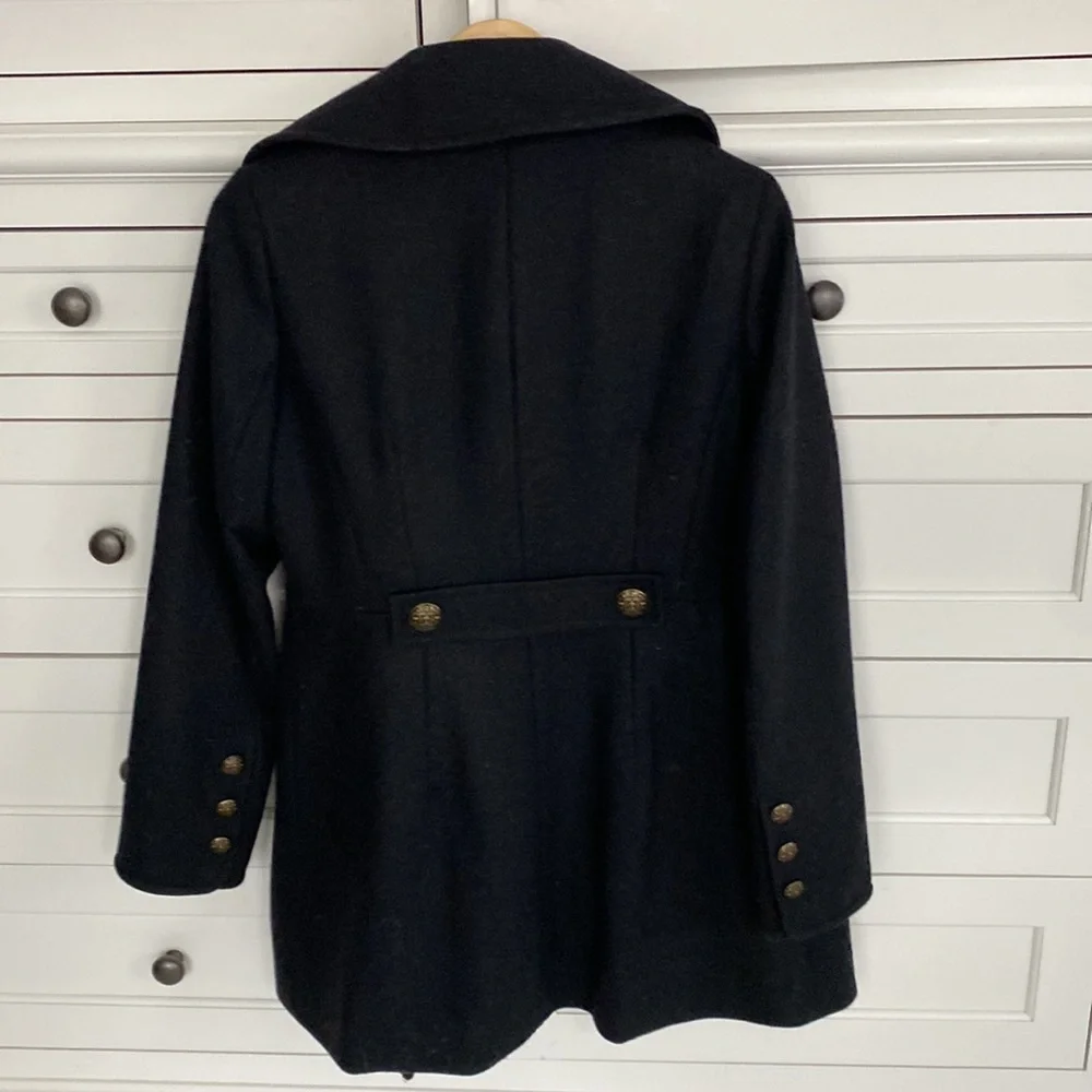 Women’s coat. - Picture 3 of 5